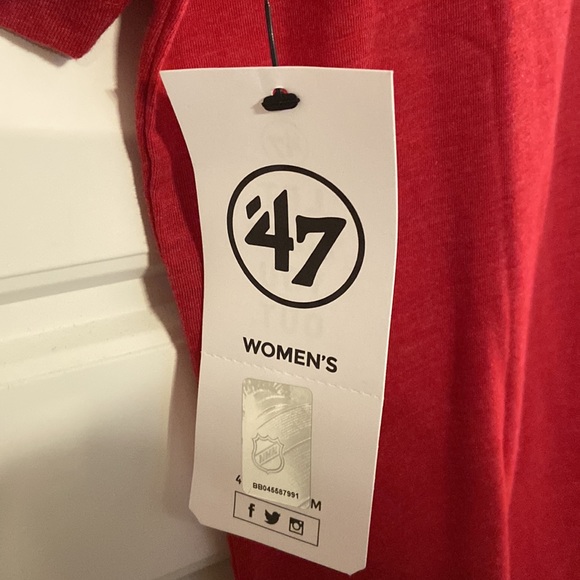 Chicago Blackhawks Womens Shirt NWT - Picture 6 of 6